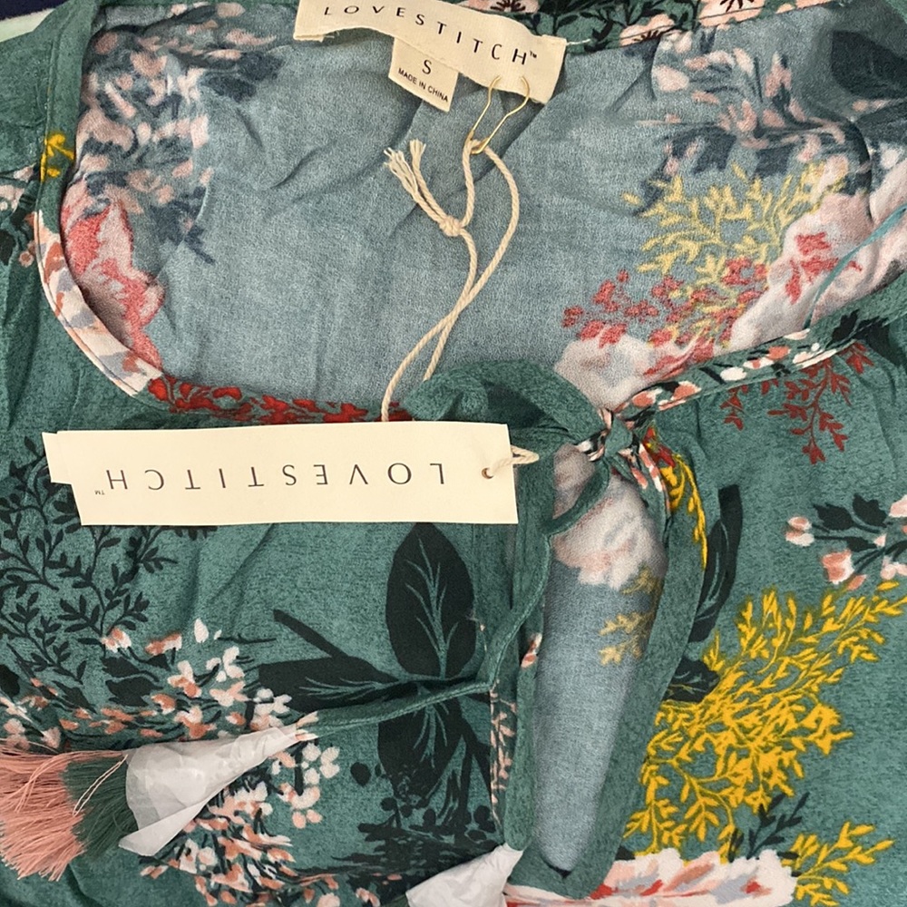 Lovestitch Flutter Sleeve Garden Floral Midi Dress - Picture 9 of 15